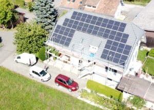 TOP_Solaranlage_EFH_Veltheim mit ENPRO Energiearchitekten AG Brugg