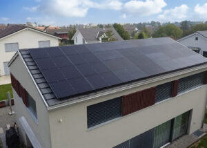 Solaranlage Einfamilienhaus Scherz Aargau von ENPRO Energiearchitekten AG Brugg